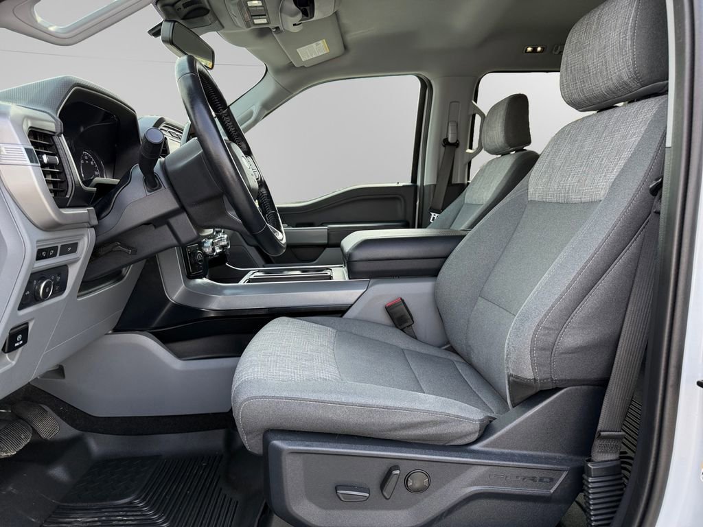 Certified 2022 Ford F150 XLT w/ Equipment Group 302A High image 9