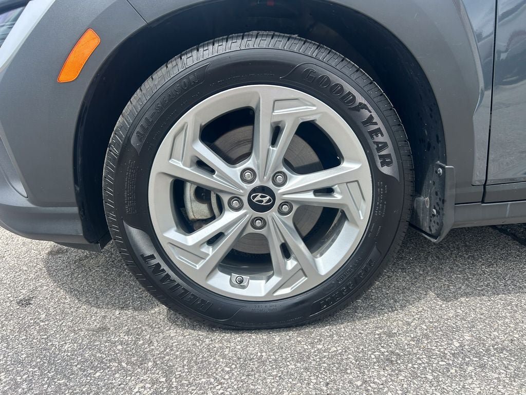 Used 2022 Hyundai Kona SEL AWD/4WD image 31