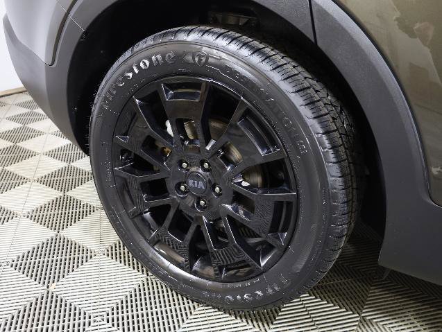 Used 2021 Kia Telluride SX w/ SX Prestige Package image 37