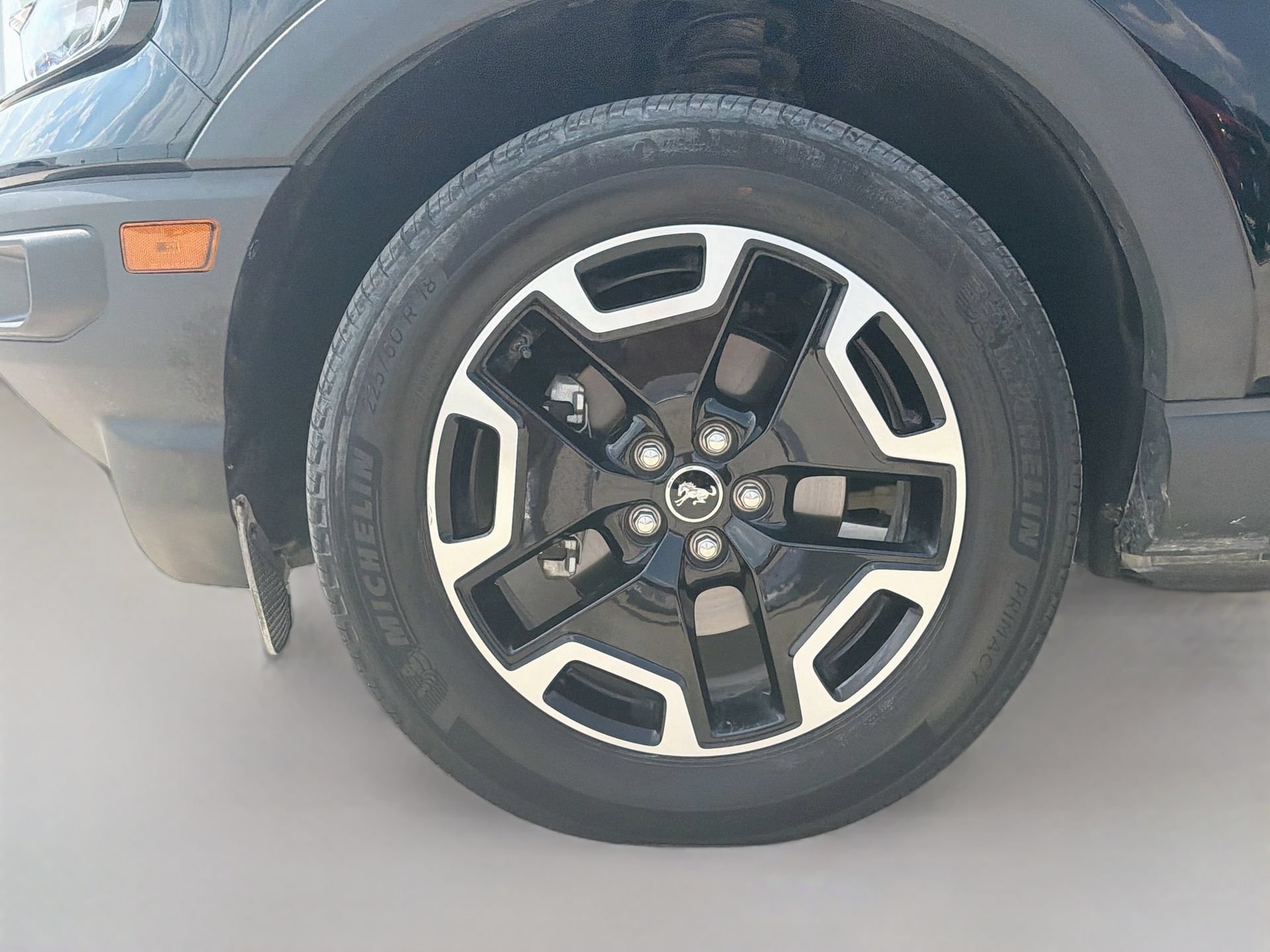Certified 2023 Ford Bronco Sport Outer Banks w/ Tech Package AWD/4WD image 28