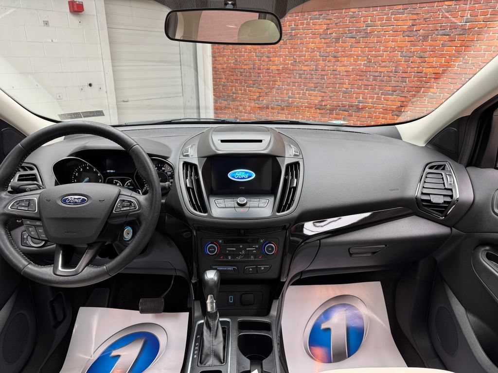Certified 2018 Ford Escape SEL w/ SEL Sport Appearance Package AWD/4WD image 12
