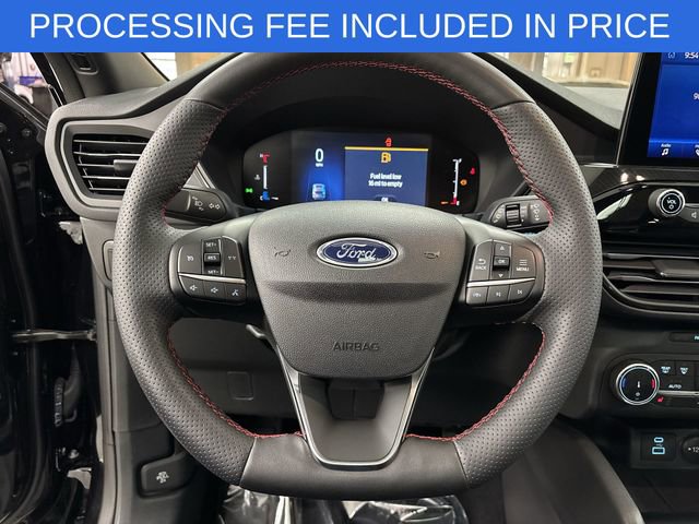 Certified 2023 Ford Escape ST-Line Select AWD/4WD image 6