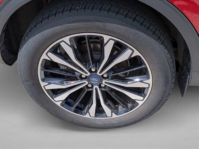 Certified 2022 Ford Escape SE w/ SE Sport Appearance Package AWD/4WD image 9