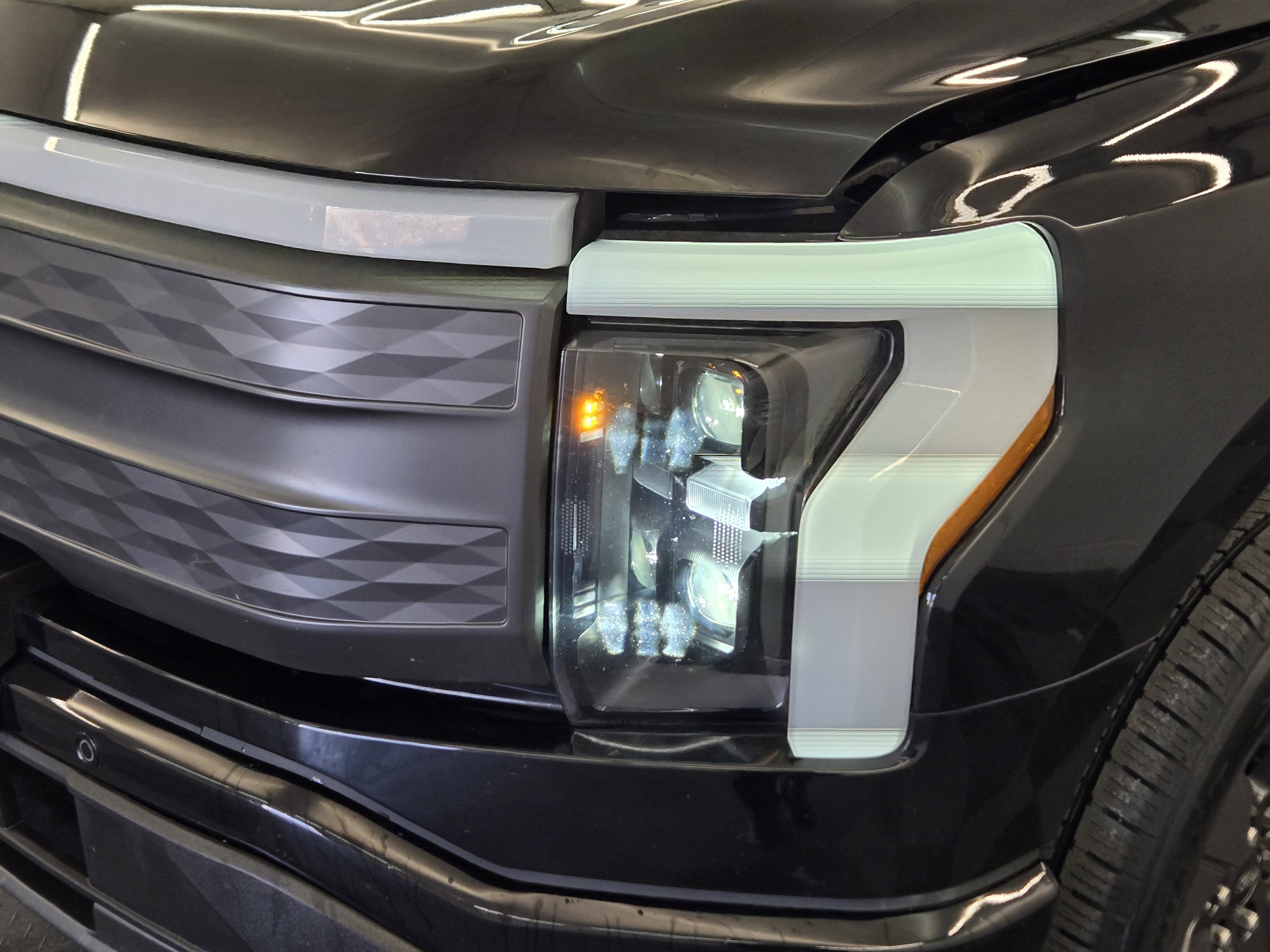 Certified 2023 Ford F150 Lightning Lariat w/ Tow Technology Package image 8