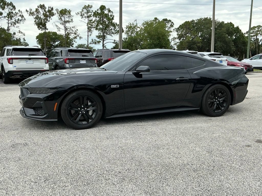 Certified 2025 Ford Mustang GT RWD image 3