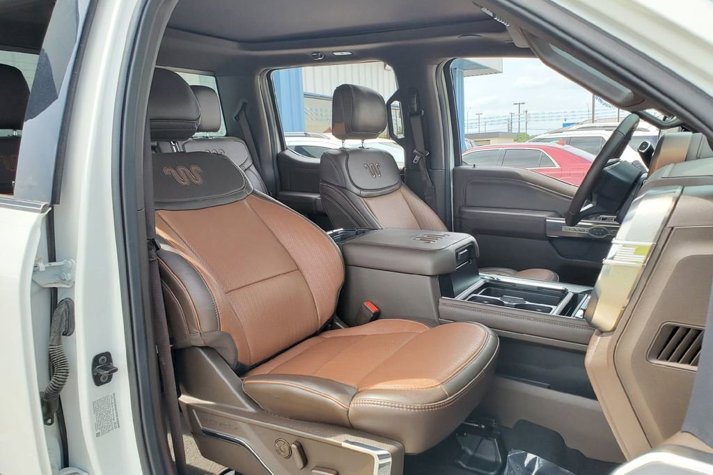 Certified 2026 Ford F450 King Ranch w/ FX4 Off-Road Package AWD/4WD image 17
