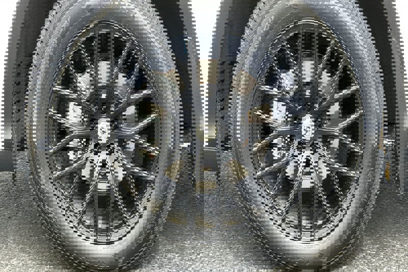 Used 2022 Lexus RX 450h AWD w/ Premium Package image 27