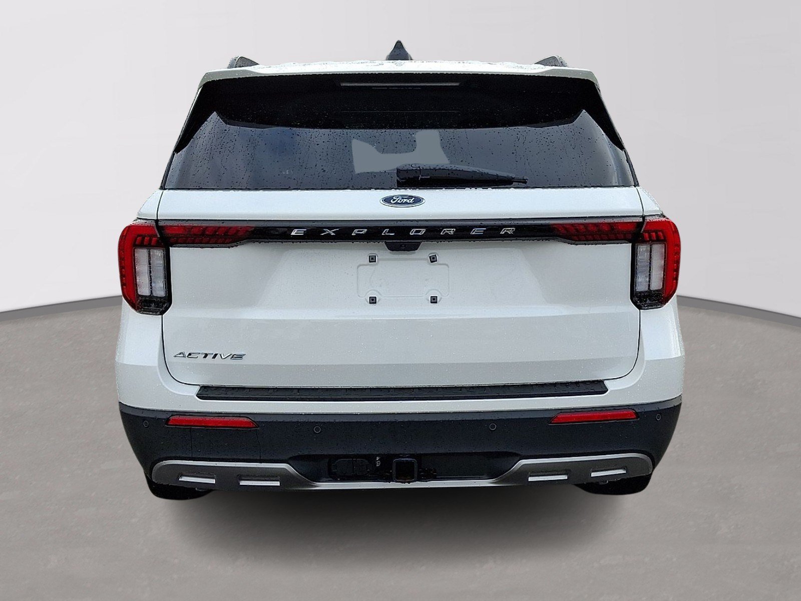 Certified 2026 Ford Explorer Active w/ Active Comfort Package RWD image 5