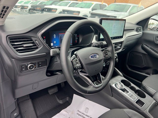 Certified 2026 Ford Escape SE FWD image 7