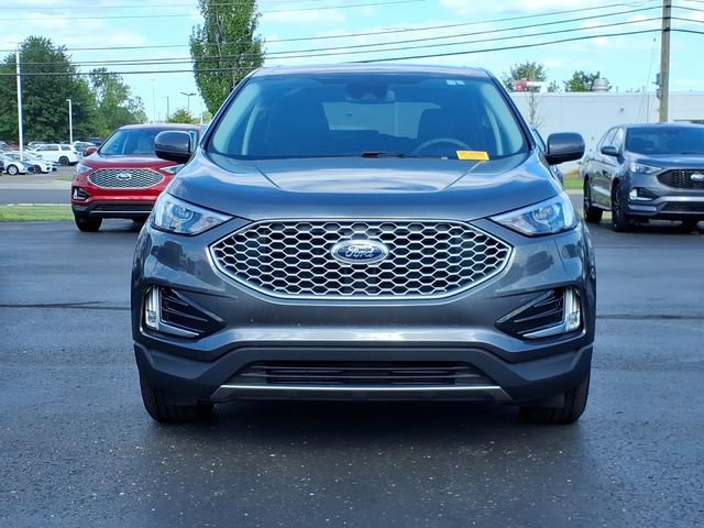 Certified 2024 Ford Edge SEL w/ Convenience Package AWD/4WD image 2