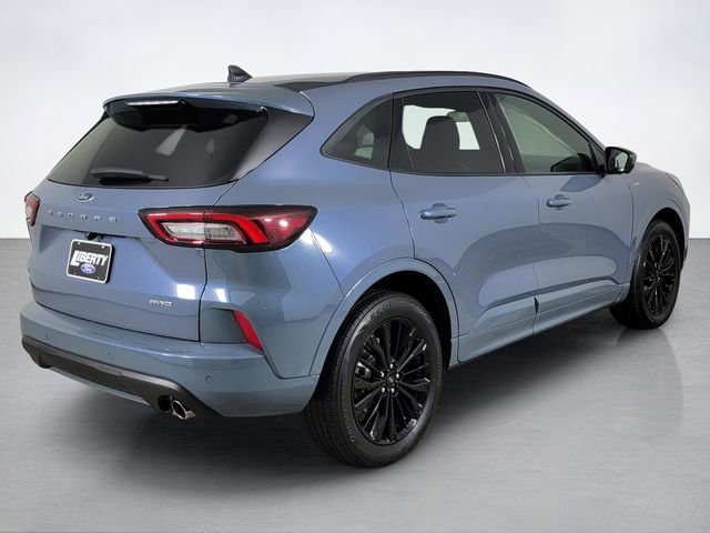 Certified 2023 Ford Escape ST-Line Elite AWD/4WD image 3