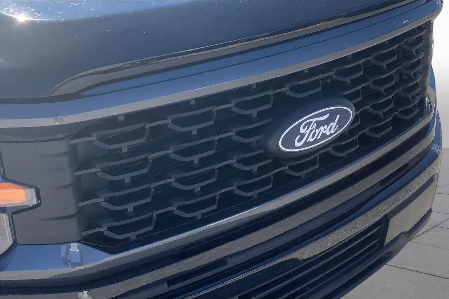 Certified 2025 Ford F150 STX w/ Equipment Group 200A RWD image 30
