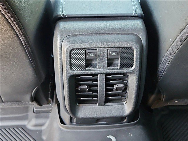 Certified 2025 Ford Bronco Heritage Edition AWD/4WD image 17