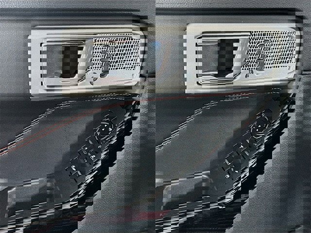 Certified 2023 Ford Explorer ST-Line w/ Class IV Trailer Tow Package image 10