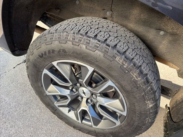 Used 2023 Chevrolet Silverado 1500 RST image 6