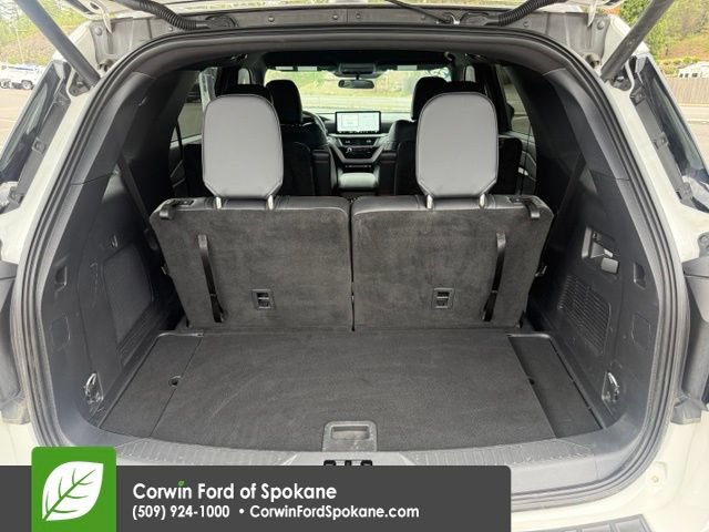 Certified 2025 Ford Explorer ST-Line AWD/4WD image 18