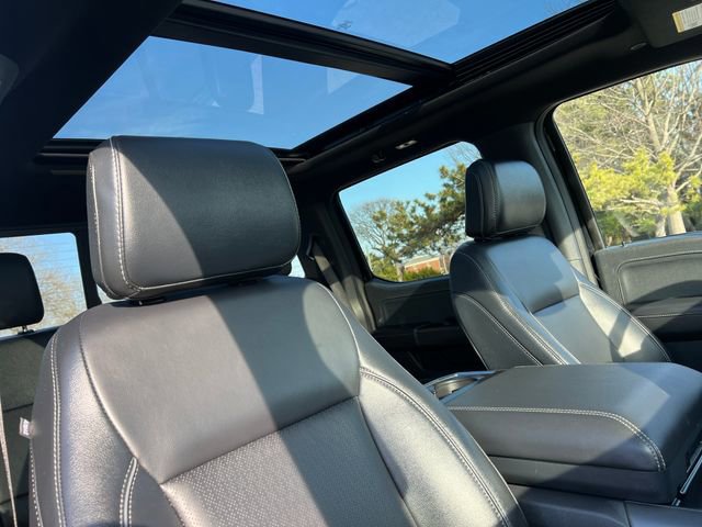 Certified 2025 Ford F150 Lariat w/ Equipment Group 501A Mid image 38