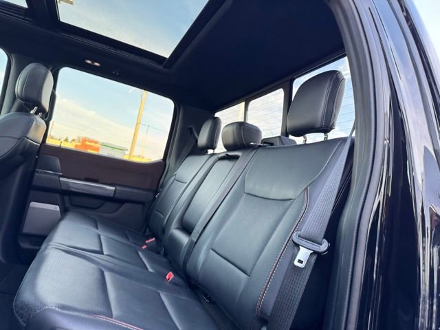 Certified 2022 Ford F150 Lariat w/ Equipment Group 502A High image 18