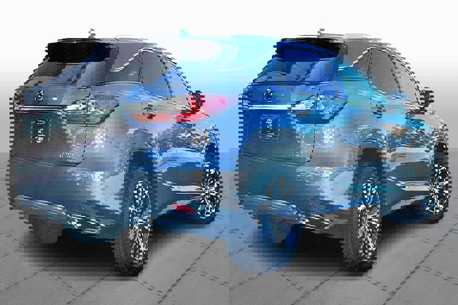 Used 2022 Lexus RX 350 FWD w/ Premium Package image 3