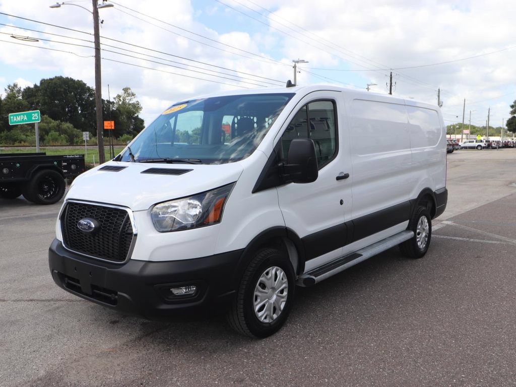 Certified 2025 Ford Transit 250 Low Roof w/ Exterior Upgrade Package RWD image 5
