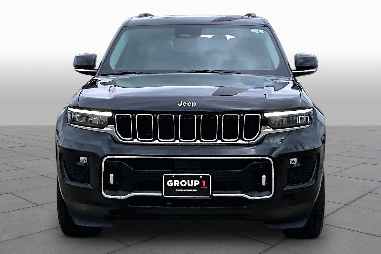 Used 2021 Jeep Grand Cherokee L Overland w/ Luxury Tech Group IV RWD image 6