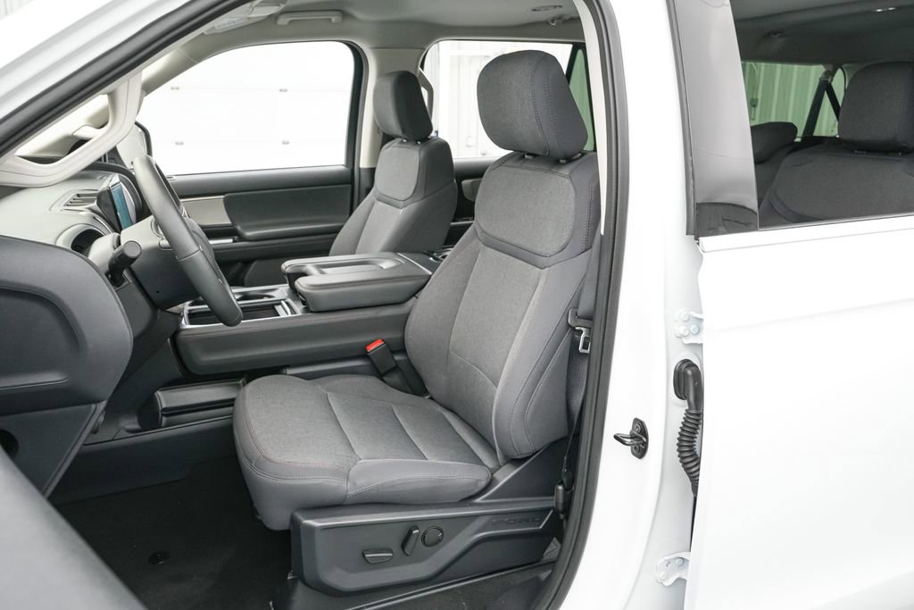 Certified 2025 Ford Expedition Max Active image 11