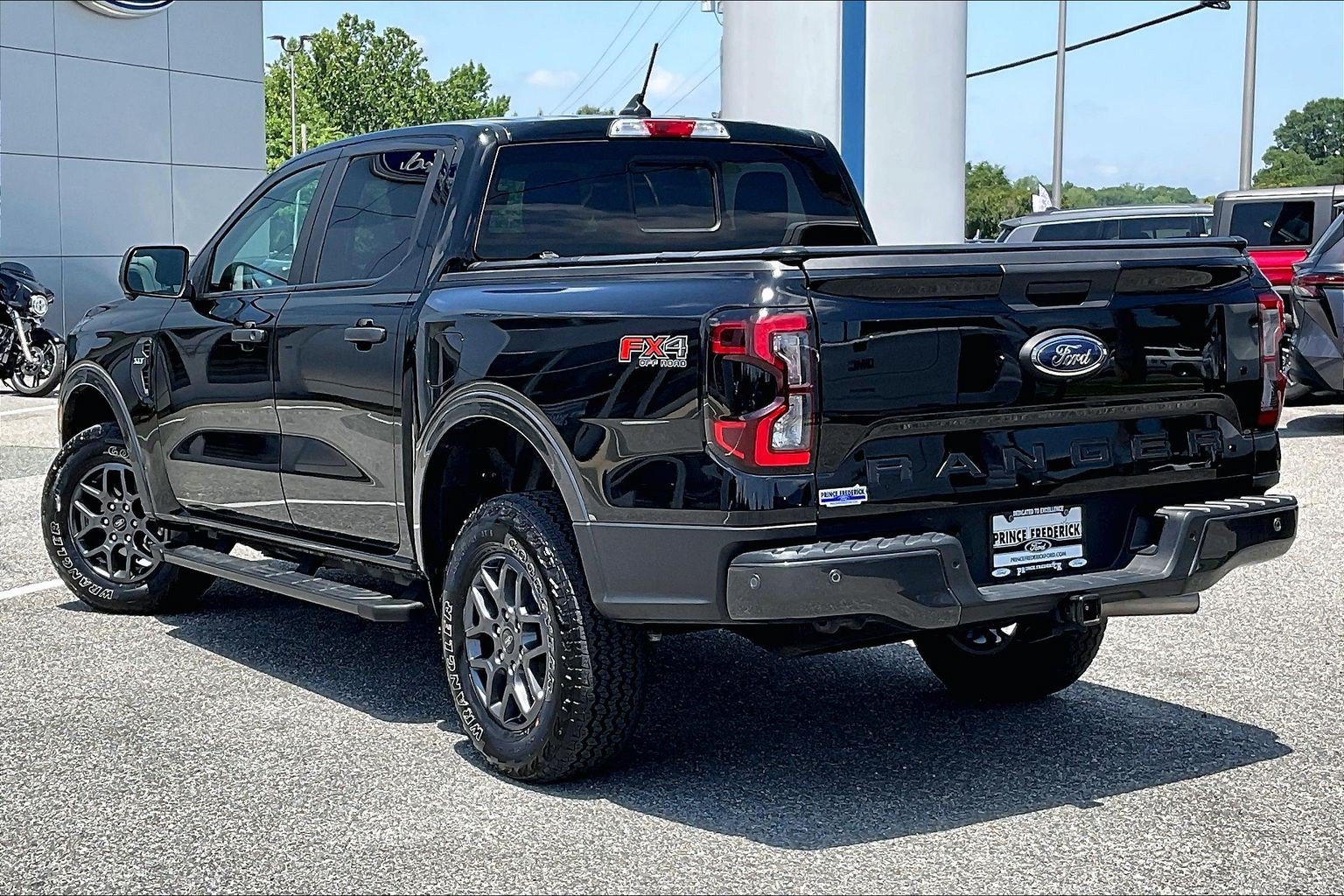 Certified 2024 Ford Ranger XLT w/ Technology Package AWD/4WD image 11