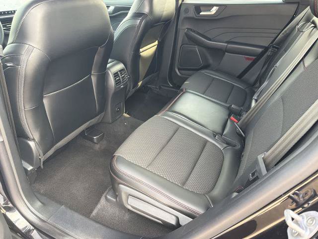 Certified 2024 Ford Escape ST-Line Select w/ Tech Pack #2 AWD/4WD image 18