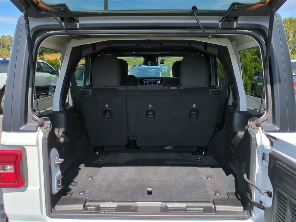 Used 2024 Jeep Wrangler Unlimited Rubicon image 13