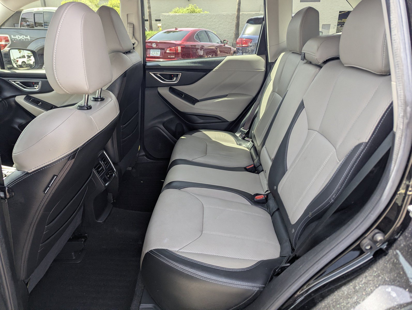 Used 2020 Subaru Forester Limited w/ Popular Package #3 AWD/4WD image 8