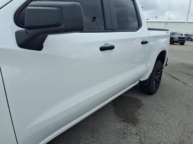 Used 2025 Chevrolet Silverado 1500 Custom Trail Boss AWD/4WD image 4