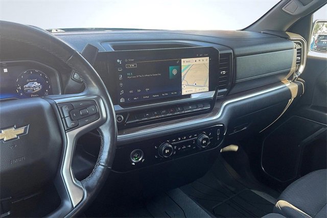 Used 2022 Chevrolet Silverado 1500 LT image 8