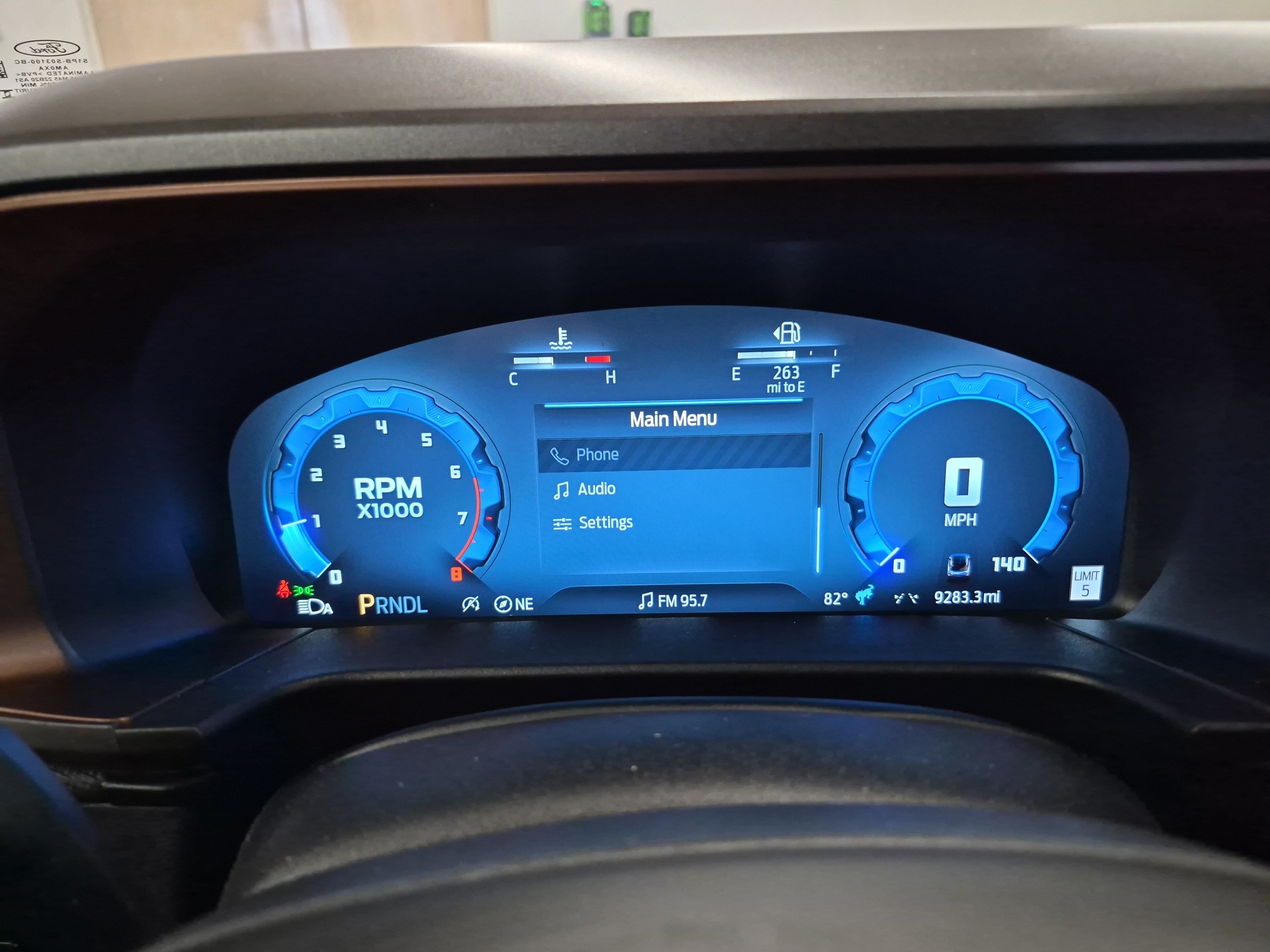 Certified 2025 Ford Bronco Sport Outer Banks w/ Outer Banks Tech Package+ AWD/4WD image 25