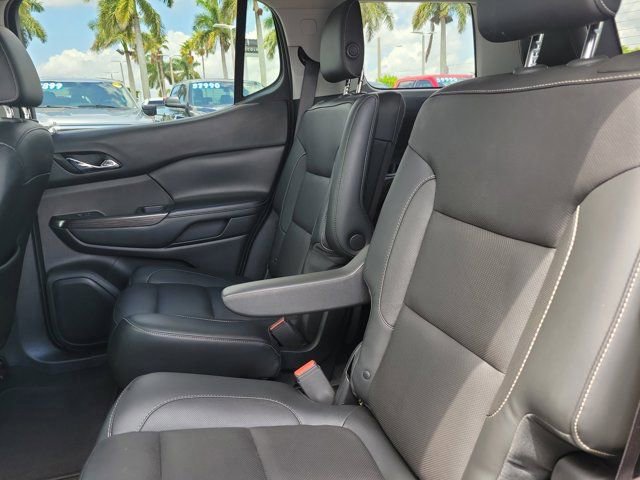 Used 2017 GMC Acadia SLT AWD/4WD image 19