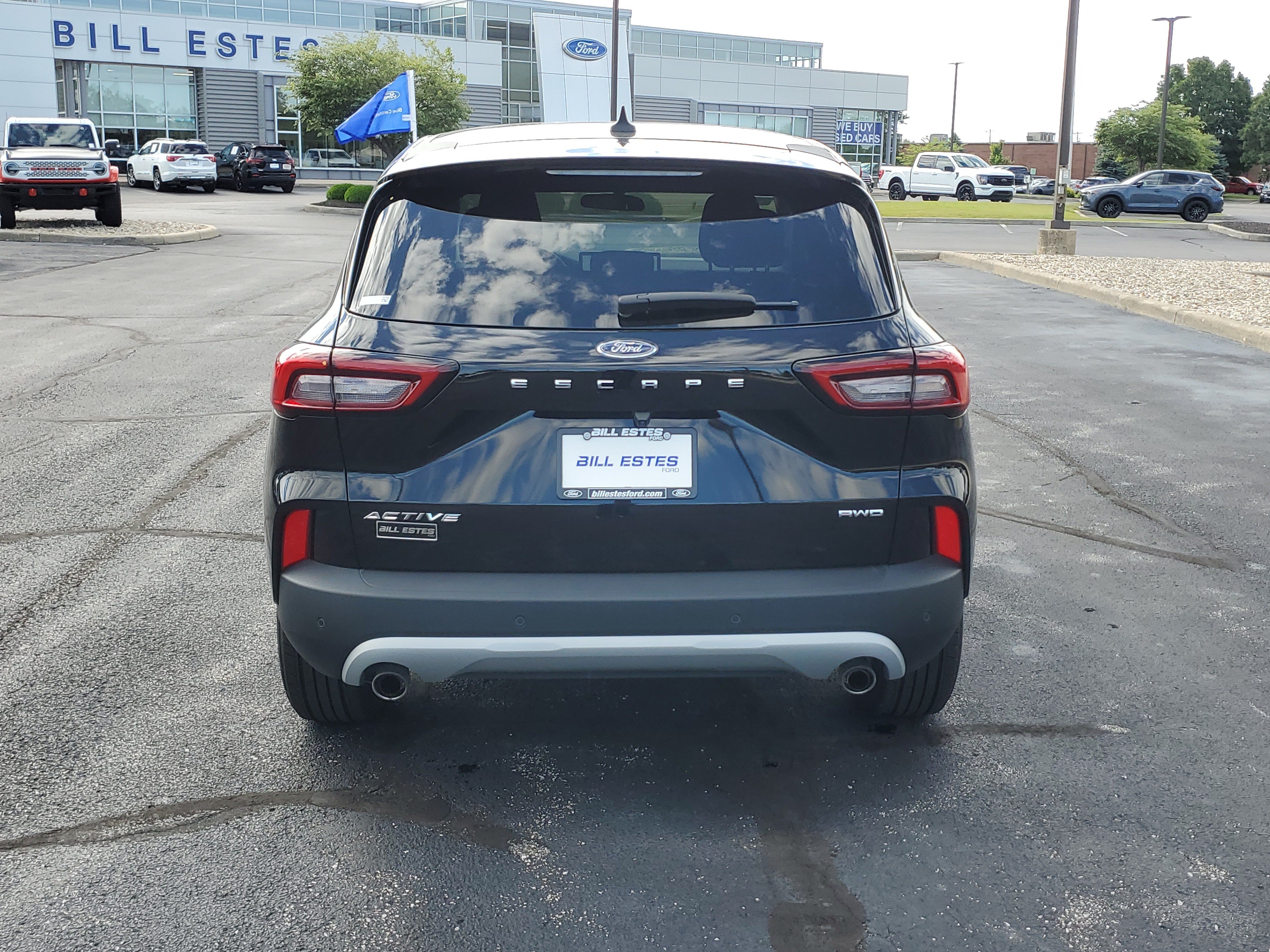 Certified 2023 Ford Escape Active w/ Tech Pack #1 AWD/4WD image 3