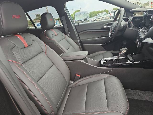 Used 2026 Chevrolet Trax RS FWD image 10