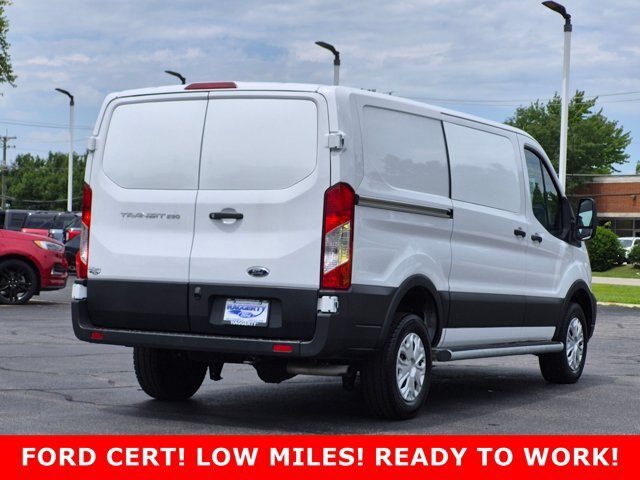 Certified 2025 Ford Transit 250 Low Roof w/ Exterior Upgrade Package RWD image 5