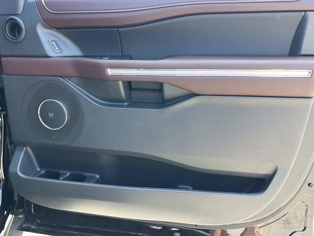 Certified 2023 Ford Expedition Limited RWD image 29