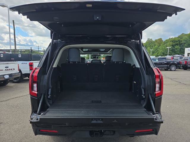 Certified 2025 Ford Expedition Active AWD/4WD image 16