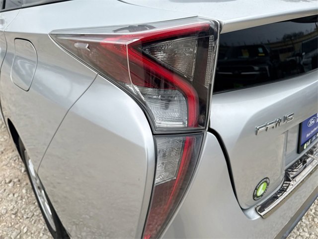 Used 2017 Toyota Prius Four image 37