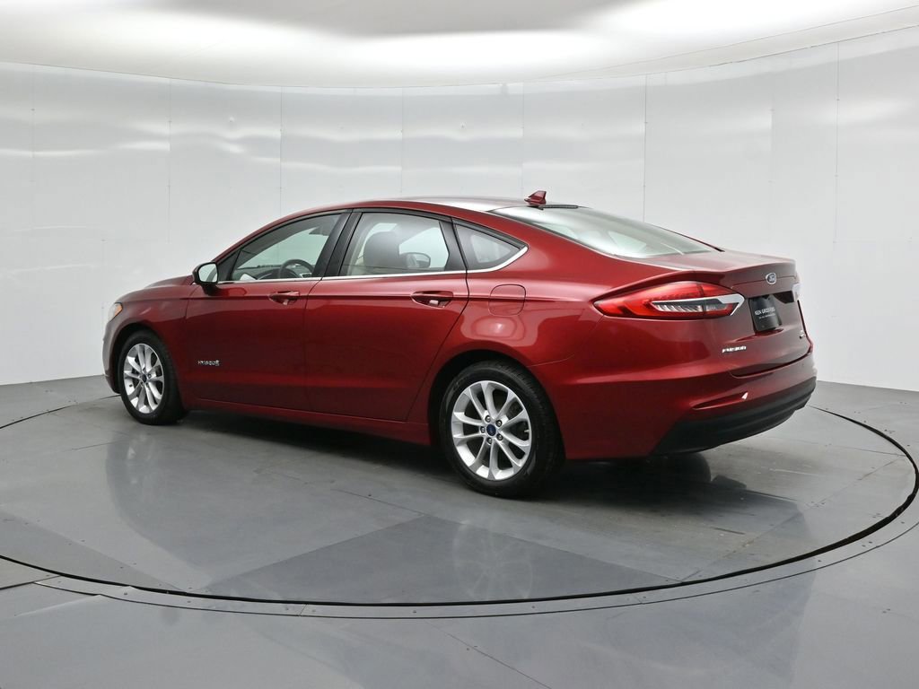 Certified 2019 Ford Fusion SE image 16
