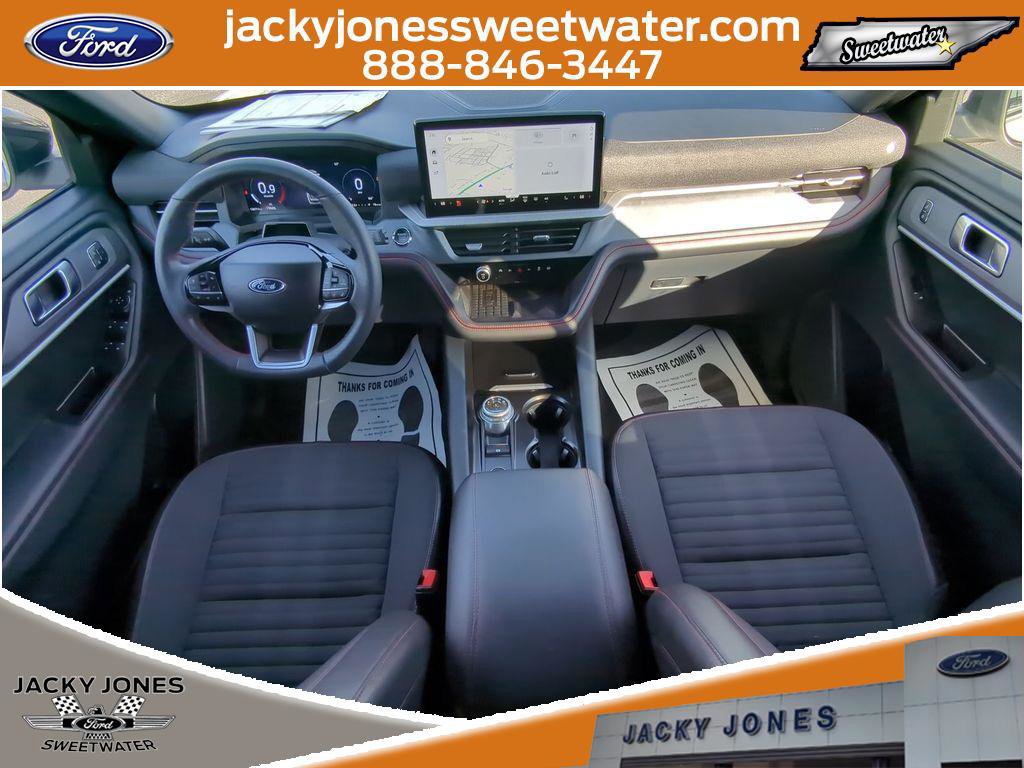 Certified 2025 Ford Explorer ST-Line w/ Premium Package image 13