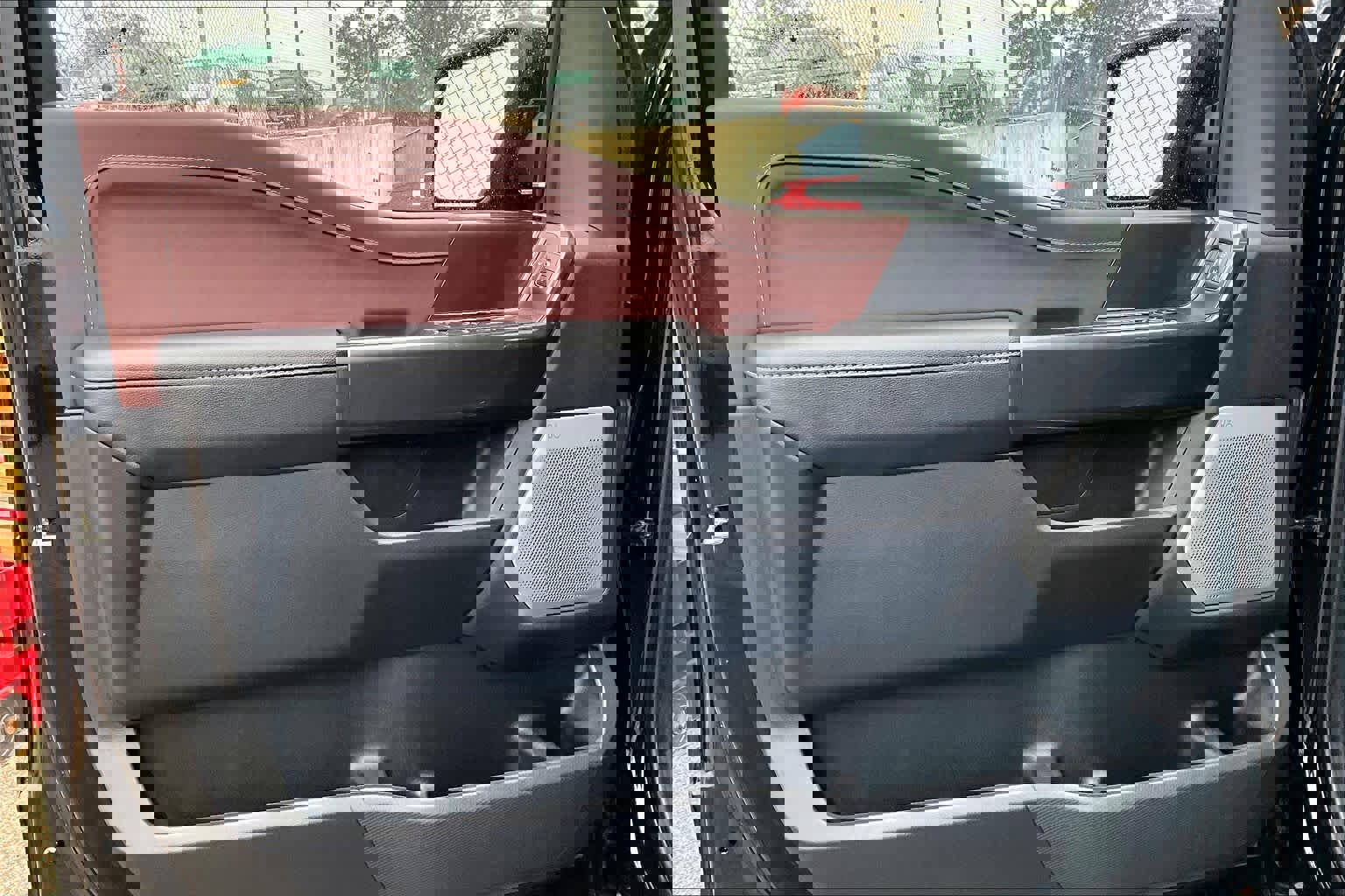 Certified 2023 Ford F150 Lariat w/ Equipment Group 502A High image 21