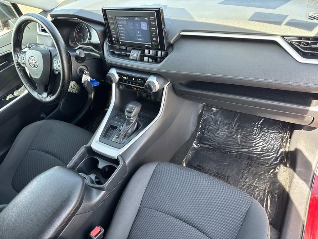 Used 2020 Toyota RAV4 LE w/ All Weather Liner Package image 30