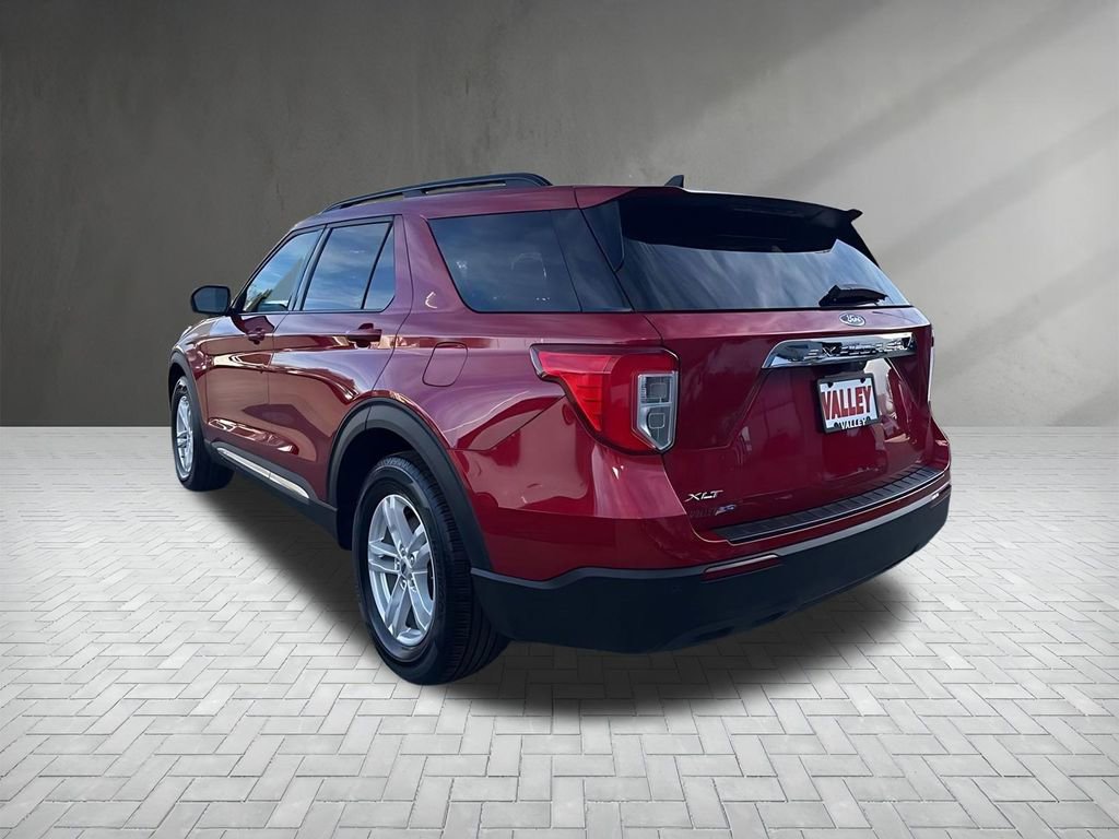 Certified 2022 Ford Explorer XLT image 7