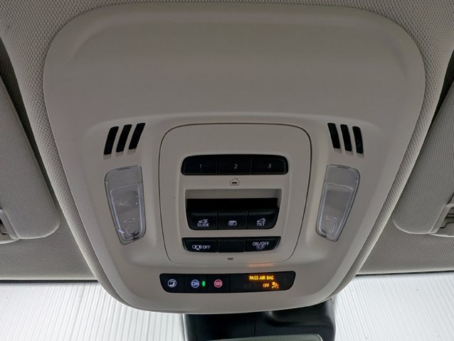 Used 2023 Buick Envision Avenir FWD image 9