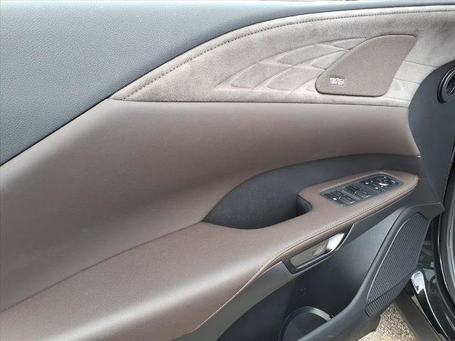 Used 2024 Lexus RX 450h AWD w/ Luxury Package image 9