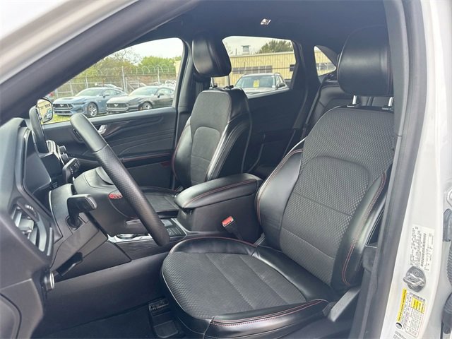 Certified 2023 Ford Escape ST-Line image 18