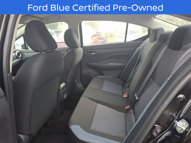 Used 2025 Nissan Versa SV FWD image 10