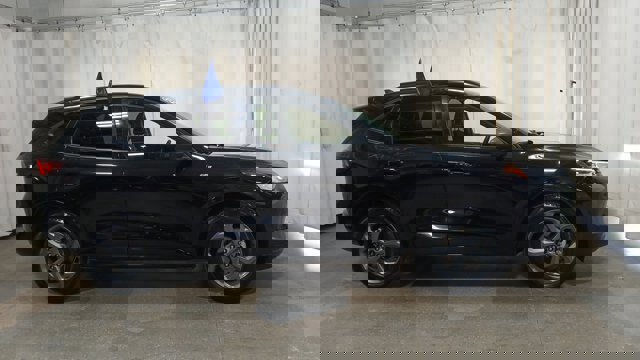 Certified 2023 Ford Escape ST-Line image 5